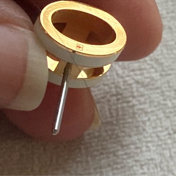 Hermes Pop Blanc Earrings - Picture 4 of 6